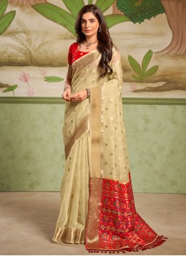 Marvelous Cotton Silk Cream Weaving Designer Saree