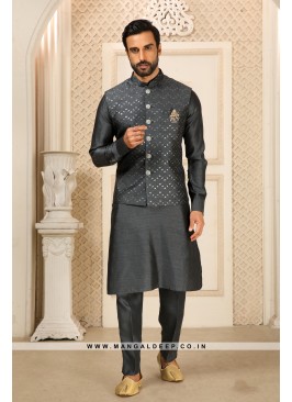 Men's Dark Grey Ethnic Motifs Kurta with Pyjamas & Nehru Jacket
