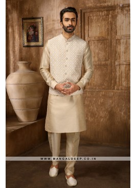 Men's Light Gold Ethnic Motifs Kurta with Pyjamas & Nehru Jacket
