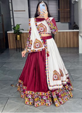 Mesmeric Maroon and Off White Thread Cotton Designer Lehenga Choli