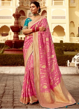 Mesmerizing Pink pure-dola Trendy Saree