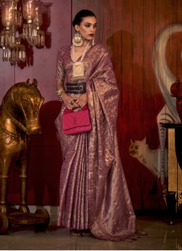 Monumental Handloom silk Purple Designer Saree