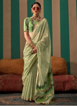 Noble Handloom silk Weaving Green Classic Saree