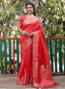 Patola Silk  Weaving Contemporary Style Saree in O