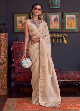 Piquant Weaving Ceremonial Trendy Saree