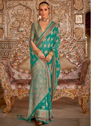 Preferable Georgette Weaving Classic Saree