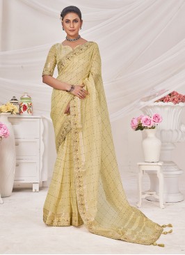 Refreshing Saree For Ceremonial
