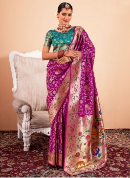 Scintillating Silk Magenta and Purple Contemporary Saree