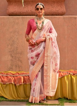 Sensible Saree For Ceremonial