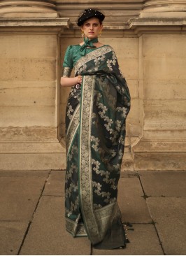 Sensible Weaving Reception Trendy Saree