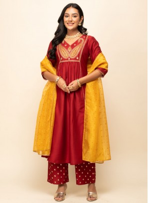 Silk Blend Readymade Salwar Kameez in Red