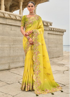 Silk Classic Saree in Yellow