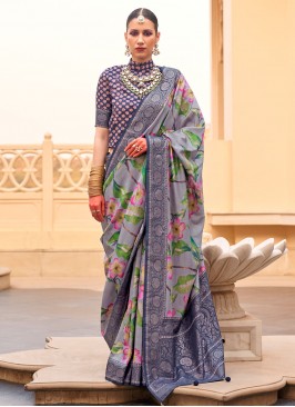Silk Floral Print Classic Saree in Purple