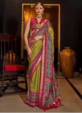 Silk Green Patola Print Traditional Saree