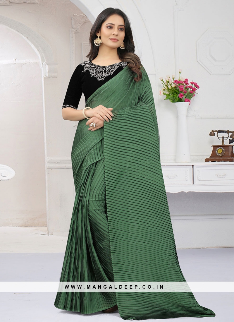 Modern Fancy Saree at best price in Surat by Pratham Fashion | ID:  10500300512