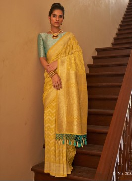 Superlative Classic Saree For Festival