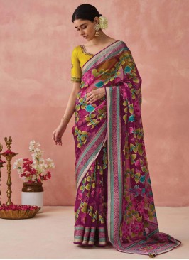 Thrilling Brasso Classic Saree