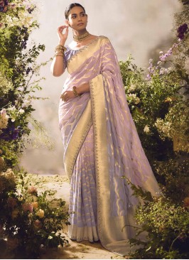 Traditional Saree Weaving Silk in Lavender