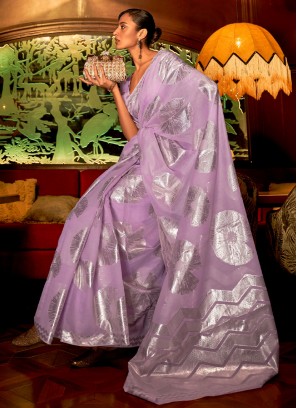 Trendy Saree Weaving Handloom silk in Lavender