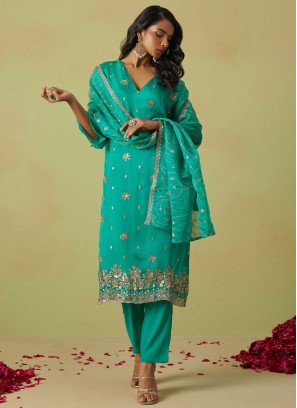 Turquoise Color Trendy Salwar Kameez