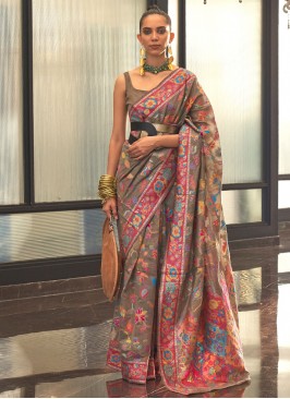 Vibrant Handloom silk Contemporary Saree