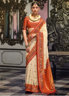 White Viscose Trendy Saree