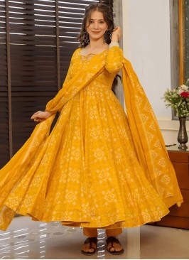 Yellow Color Trendy Salwar Kameez