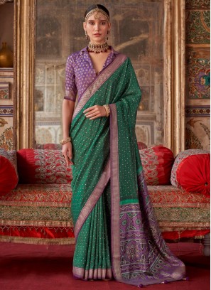 Zesty Green Traditional Saree